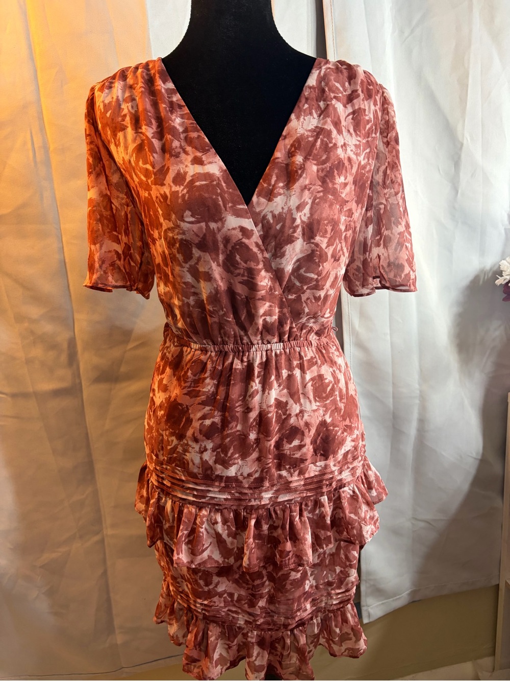 Simply Vera Vera Wang Rose-Print Ruffle Wrap Mini Dress